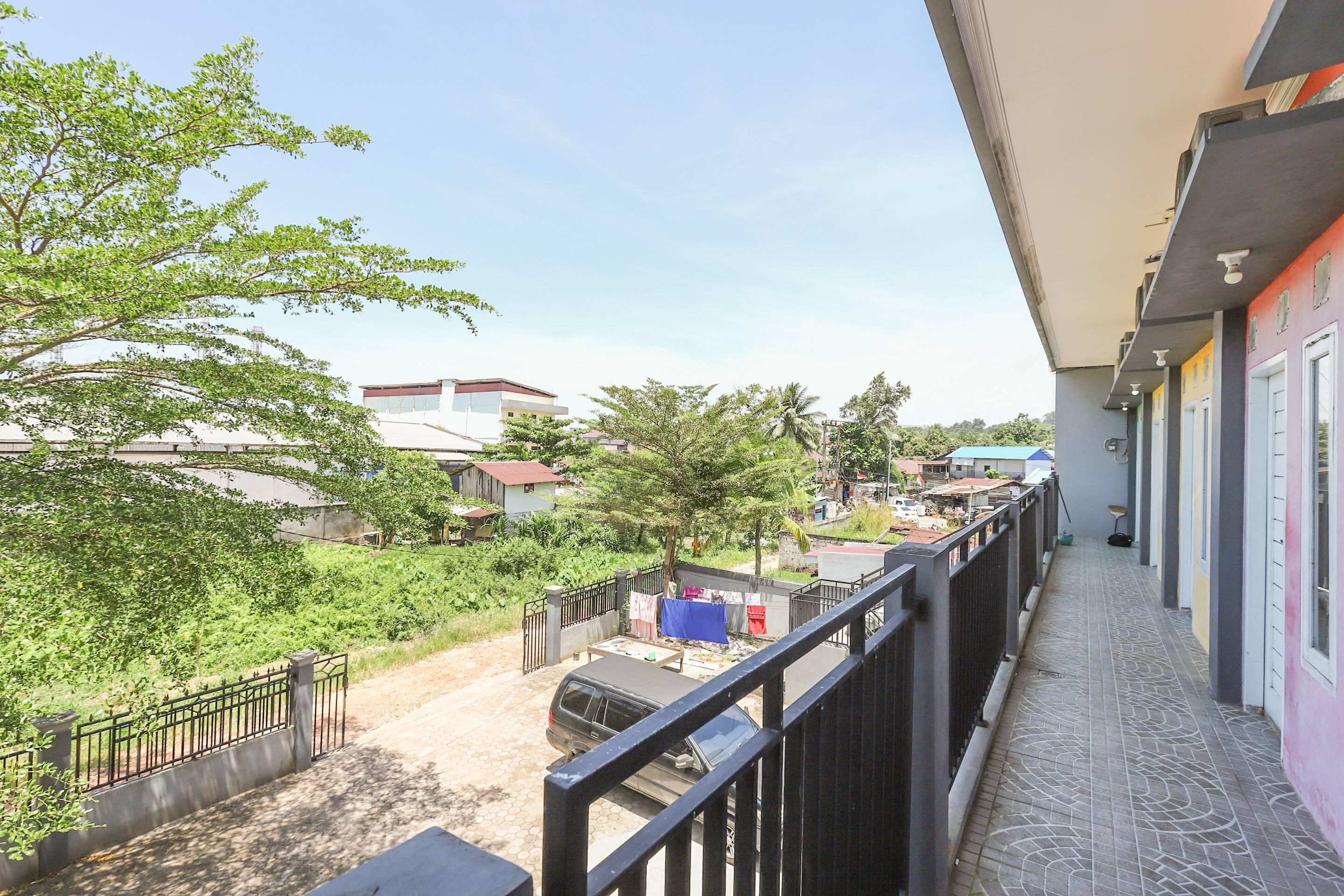 Reddoorz At Pelangi Guest House バリックパパン エクステリア 写真